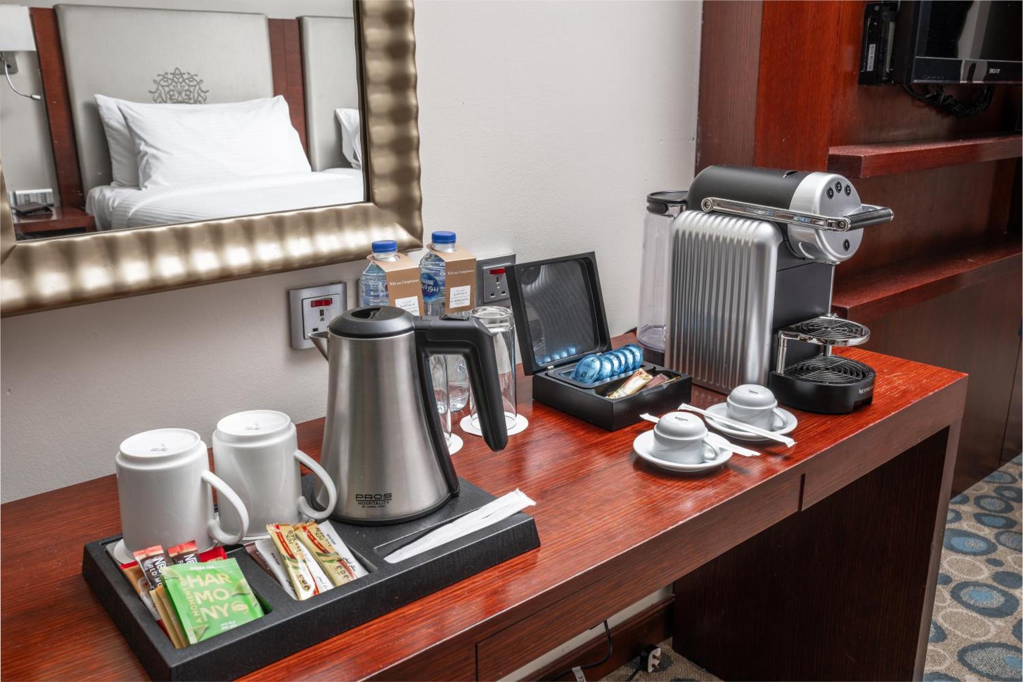 Al Aqeeq Madinah Hotel Médine Extérieur photo